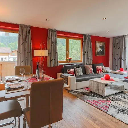 Stylish In With Mountain View Lägenhet